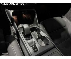 Volvo XC40 Core, B3 Mild Hybrid, Gasolina de 2024 con 27.382 Km por 34.500 EUR. en Badajoz