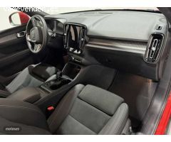Volvo XC40 Core, B3 Mild Hybrid, Gasolina de 2024 con 27.382 Km por 34.500 EUR. en Badajoz