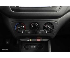Hyundai i20 1.0 TGDI Essence LE 100 de 2019 con 72.590 Km por 13.200 EUR. en Barcelona