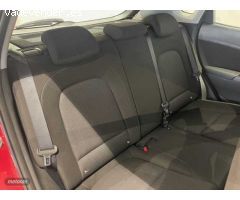 Hyundai Kona 1.6 GDI DT Maxx de 2022 con 53.500 Km por 22.500 EUR. en Barcelona