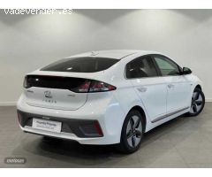 Hyundai Ioniq 1.6 GDI Tecno de 2021 con 65.700 Km por 17.890 EUR. en Barcelona