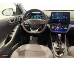 Hyundai Ioniq 1.6 GDI Tecno de 2021 con 65.700 Km por 17.890 EUR. en Barcelona