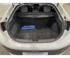 Hyundai Ioniq 1.6 GDI Tecno de 2021 con 65.700 Km por 17.890 EUR. en Barcelona