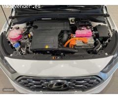 Hyundai Ioniq 1.6 GDI Tecno de 2021 con 65.700 Km por 17.890 EUR. en Barcelona