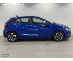 Hyundai i20 1.2 MPI SLX de 2021 con 39.900 Km por 14.390 EUR. en Barcelona