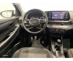 Hyundai i20 1.2 MPI SLX de 2021 con 39.900 Km por 14.390 EUR. en Barcelona