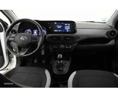 Hyundai i10 1.0 MPI Klass de 2021 con 26.318 Km por 11.890 EUR. en Barcelona