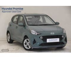 Hyundai i10 1.0 MPI Klass de 2023 con 24.098 Km por 13.300 EUR. en Barcelona