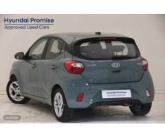 Hyundai i10 1.0 MPI Klass de 2023 con 24.098 Km por 13.300 EUR. en Barcelona
