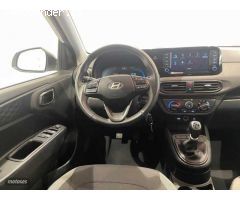 Hyundai i10 1.0 MPI Klass de 2024 con 9.201 Km por 14.950 EUR. en Barcelona