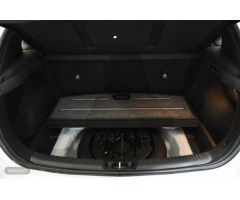 Hyundai i30 1.5 DPI Klass SLX 110 de 2024 con 10.905 Km por 19.300 EUR. en Barcelona