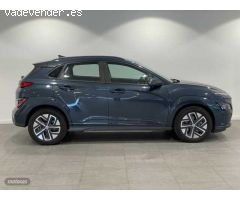 Hyundai Kona Electric Maxx 150kW de 2023 con 13.000 Km por 29.900 EUR. en Barcelona
