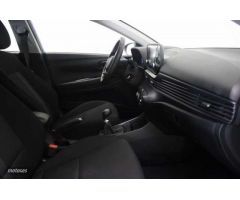 Hyundai i20 1.2 MPI Klass de 2024 con 12.781 Km por 18.800 EUR. en Baleares