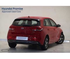 Hyundai i30 1.0 TGDI Klass LR 48V 120 de 2024 con 13.737 Km por 22.300 EUR. en Baleares