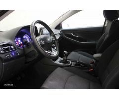 Hyundai i30 1.0 TGDI Klass LR 48V 120 de 2024 con 13.737 Km por 22.300 EUR. en Baleares