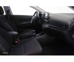 Hyundai i20 1.2 MPI Klass de 2024 con 16.241 Km por 16.900 EUR. en Girona