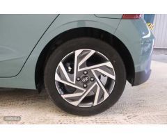Hyundai i20 1.2 MPI Klass de 2024 con 16.241 Km por 16.900 EUR. en Girona