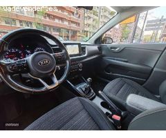 Kia Stonic 1.2 Cvvt Eco-dynamic Concept 84 de 2018 con 94.000 Km por 12.990 EUR. en Barcelona