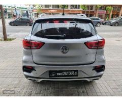 MG ZS 1.5 Vti-tech Comfort 78kw de 2023 con 19.000 Km por 14.500 EUR. en Barcelona