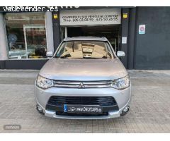 Mitsubishi Outlander Phev Kaiteki de 2015 con 148.000 Km por 14.500 EUR. en Barcelona