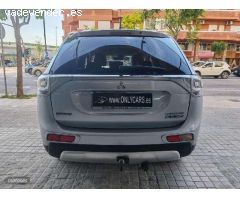 Mitsubishi Outlander Phev Kaiteki de 2015 con 148.000 Km por 14.500 EUR. en Barcelona