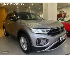 Volkswagen T-Roc 2.0tdi Life Dsg7 de 2023 con 20.000 Km por 27.900 EUR. en Barcelona