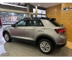 Volkswagen T-Roc 2.0tdi Life Dsg7 de 2023 con 20.000 Km por 27.900 EUR. en Barcelona