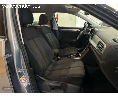 Volkswagen T-Roc 2.0tdi Life Dsg7 de 2023 con 20.000 Km por 27.900 EUR. en Barcelona