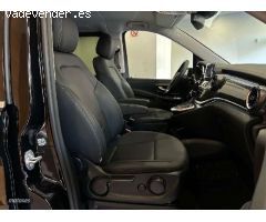 Mercedes Viano V 250d Largo Avantgarde de 2024 con 300 Km por 72.900 EUR. en Barcelona