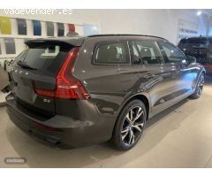 Volvo V 60 Plus, B4 Mild hybrid, Diesel, Dark de 2025 con 1 Km por 46.200 EUR. en Navarra