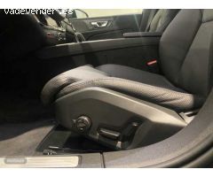 Volvo V 60 Plus, B4 Mild hybrid, Diesel, Dark de 2025 con 1 Km por 46.200 EUR. en Navarra