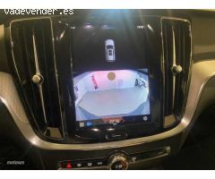 Volvo V 60 Plus, B4 Mild hybrid, Diesel, Dark de 2025 con 1 Km por 46.200 EUR. en Navarra
