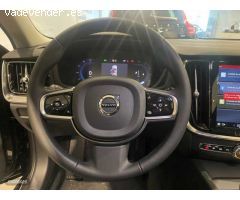 Volvo V 60 Plus, B4 Mild hybrid, Diesel, Dark de 2025 con 1 Km por 46.200 EUR. en Navarra