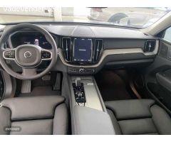 Volvo XC 60 Recharge Ultimate, T6 AWD Hibrido enchufable, Electrico/Gasolina, Dark de 2025 con 2 Km
