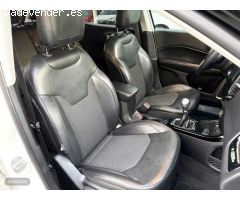Jeep Compass 1.4T GASOLINA 140CV LIMITED de 2018 con 76.000 Km por 17.900 EUR. en Guipuzcoa