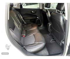 Jeep Compass 1.4T GASOLINA 140CV LIMITED de 2018 con 76.000 Km por 17.900 EUR. en Guipuzcoa