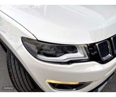 Jeep Compass 1.4T GASOLINA 140CV LIMITED de 2018 con 76.000 Km por 17.900 EUR. en Guipuzcoa