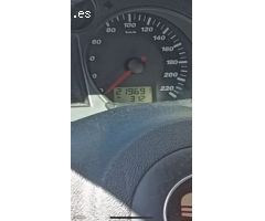 Seat Cordoba sterlan de 2004 con 219.600 Km por 3.900 EUR. en Sevilla