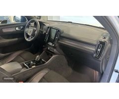 Volvo XC40 XC40 Recharge R-Design, T5 hibrido enchufable de 2021 con 63.000 Km por 34.900 EUR. en Ba