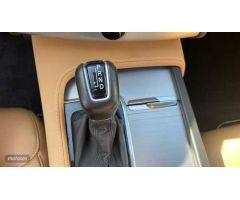 Volvo XC 90 D5 MOMENTUM 7PL. AWD 235CV AUTOMATICO 5P de 2018 con 81.196 Km por 38.900 EUR. en Sevill