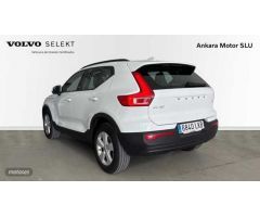 Volvo XC40 1.5 T3 MOMENTUM 5P de 2020 con 48.628 Km por 25.500 EUR. en Alicante
