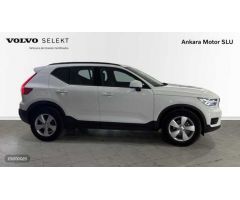 Volvo XC40 1.5 T3 MOMENTUM 5P de 2020 con 48.628 Km por 25.500 EUR. en Alicante