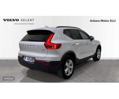 Volvo XC40 1.5 T3 MOMENTUM 5P de 2020 con 48.628 Km por 25.500 EUR. en Alicante