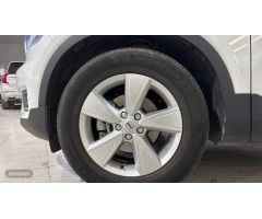 Volvo XC40 1.5 T3 MOMENTUM 5P de 2020 con 48.628 Km por 25.500 EUR. en Alicante