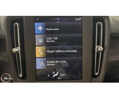 Volvo XC40 1.5 T3 MOMENTUM 5P de 2020 con 48.628 Km por 25.500 EUR. en Alicante