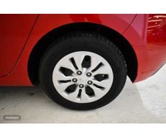 Hyundai i30 1.5 DPI Essence 110 de 2024 con 7.286 Km por 16.900 EUR. en Girona