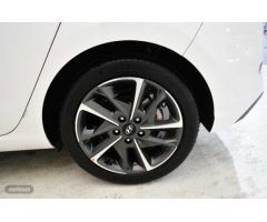 Hyundai i30 1.5 DPI Klass SLX 110 de 2024 con 17.984 Km por 17.900 EUR. en Girona