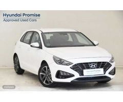 Hyundai i30 1.5 DPI Klass SLX 110 de 2024 con 18.532 Km por 17.900 EUR. en Girona