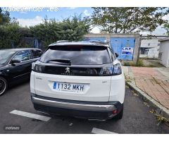 Peugeot 3008 GT de 2023 con 21.000 Km por 29.900 EUR. en Madrid