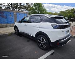 Peugeot 3008 GT de 2023 con 21.000 Km por 29.900 EUR. en Madrid